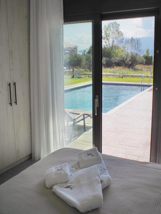 Nostos Luxury Villas With Private Pool In Nafpaktos Extérieur photo