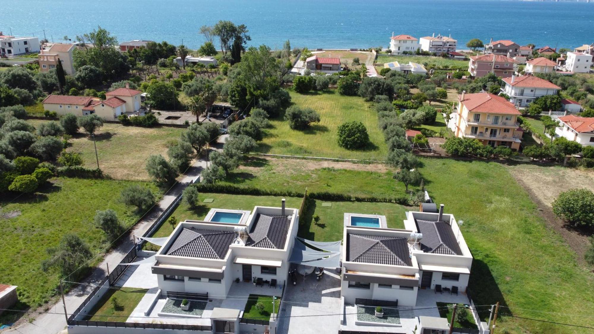 Nostos Luxury Villas With Private Pool In Nafpaktos Extérieur photo